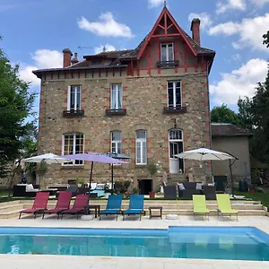 Maison De La Comtesse Bed & Breakfast Cosne-d'Allier