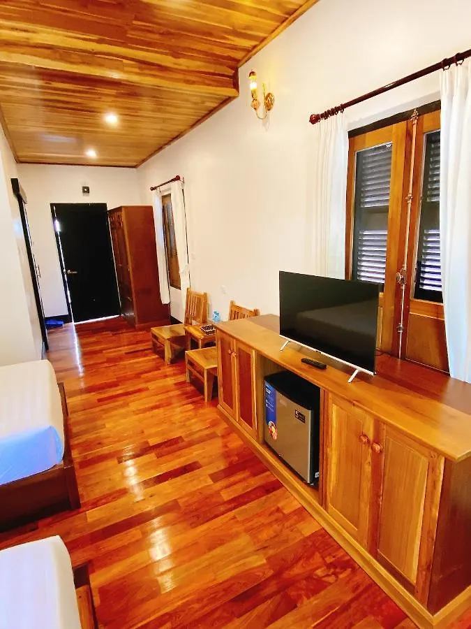 Opera Premier Hotel 루앙프라방 3*,